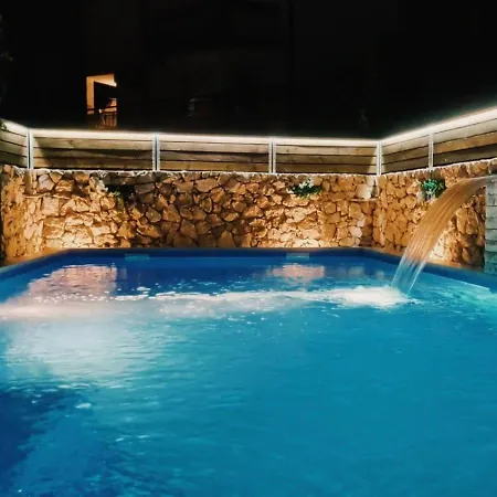 Estate - Discovery Villa *